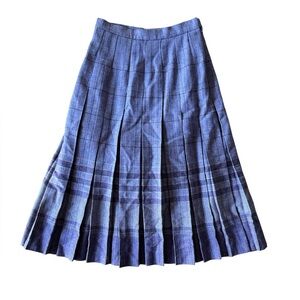 Vintage Small Wool Skirt Edinburgh Woollen Mill Purple Plaid Pleated Midi